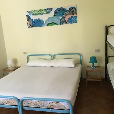 Villetta Letizia A 100 Metri Dalla Spiaggia Apartman